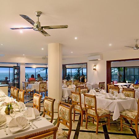 Clubb Coolum Beach Resort Sunshine Coast Exterior foto