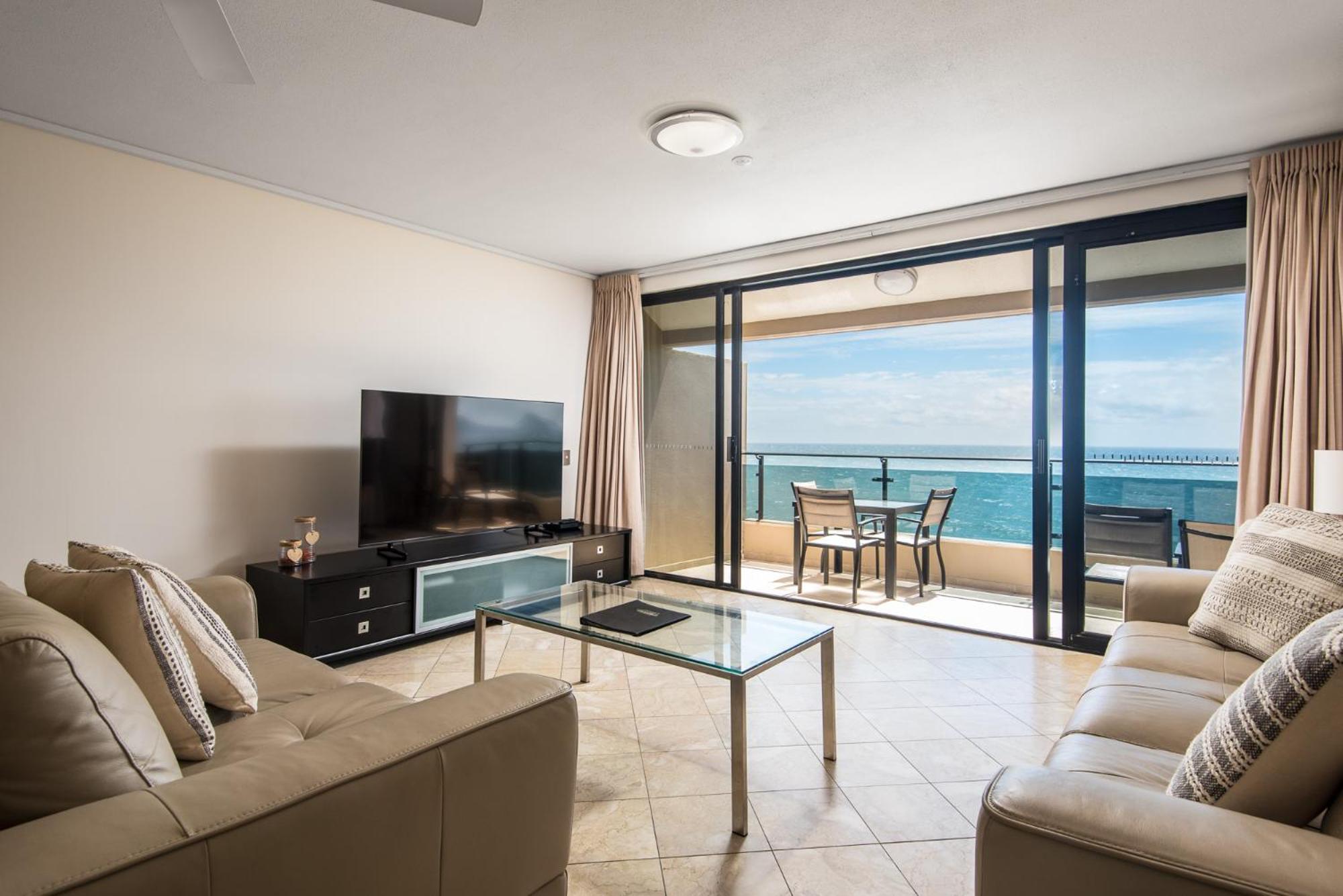 Clubb Coolum Beach Resort Sunshine Coast Exterior foto