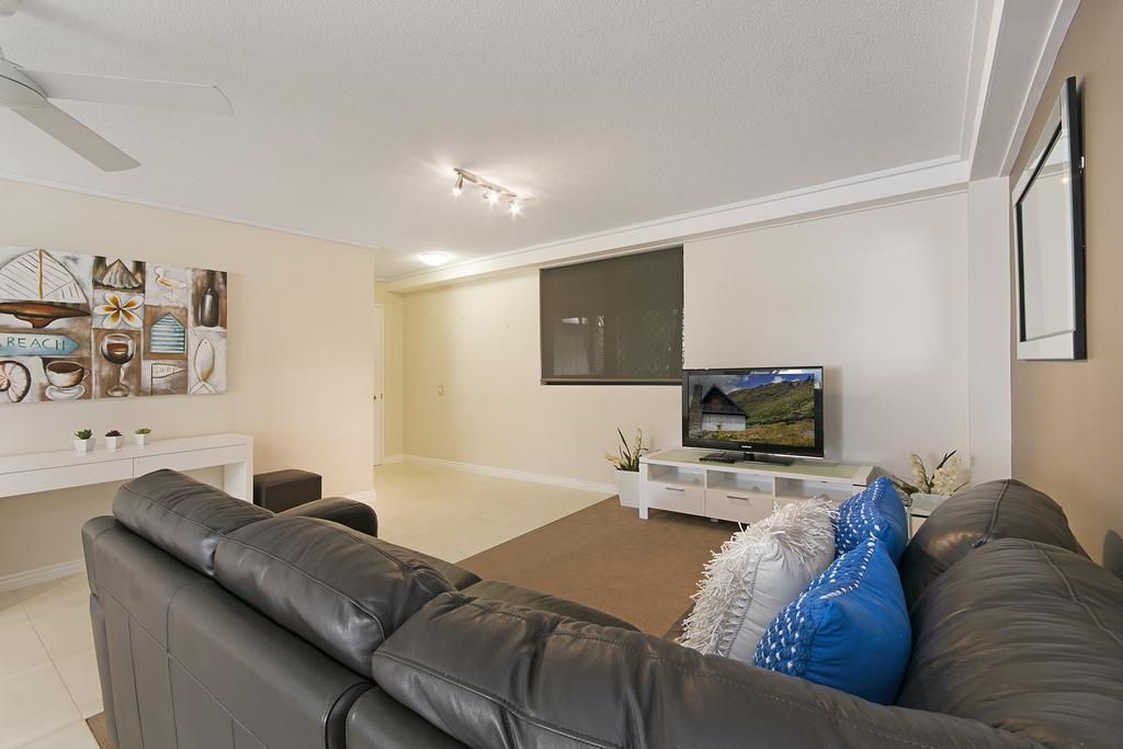 Clubb Coolum Beach Resort Sunshine Coast Exterior foto