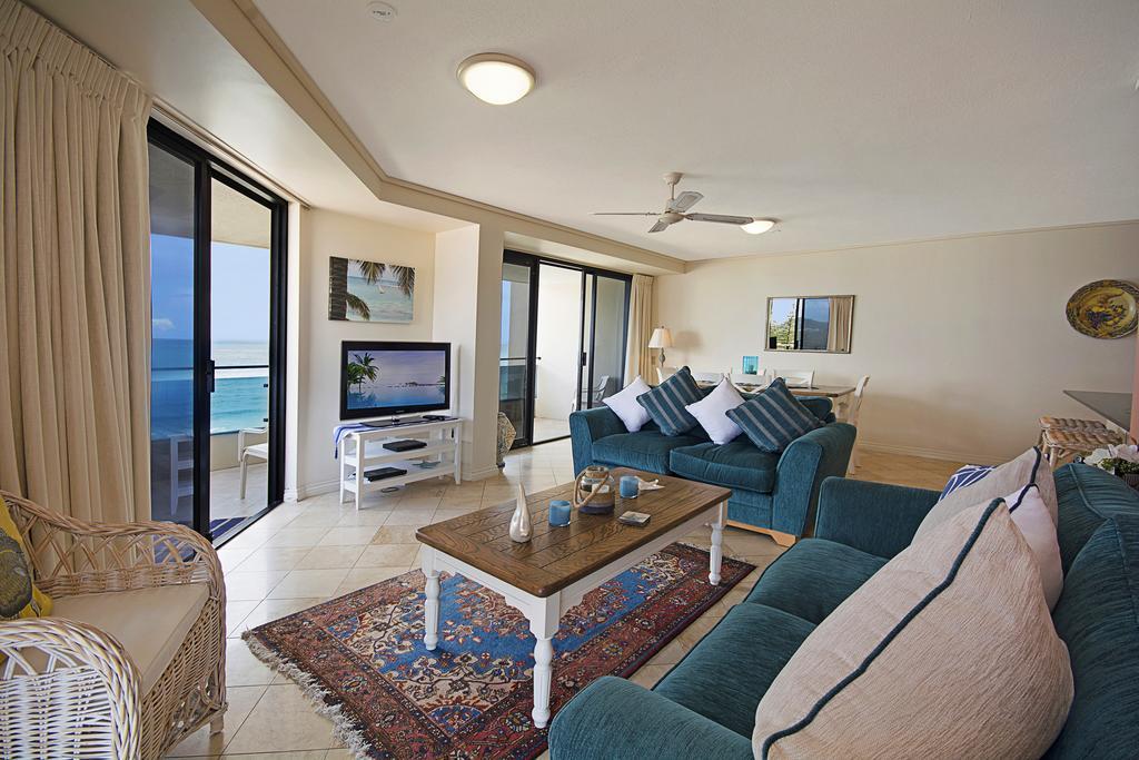 Clubb Coolum Beach Resort Sunshine Coast Exterior foto