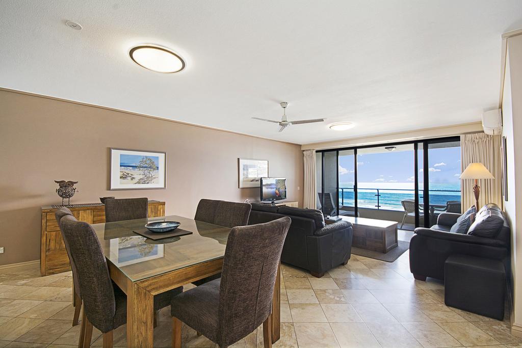 Clubb Coolum Beach Resort Sunshine Coast Exterior foto
